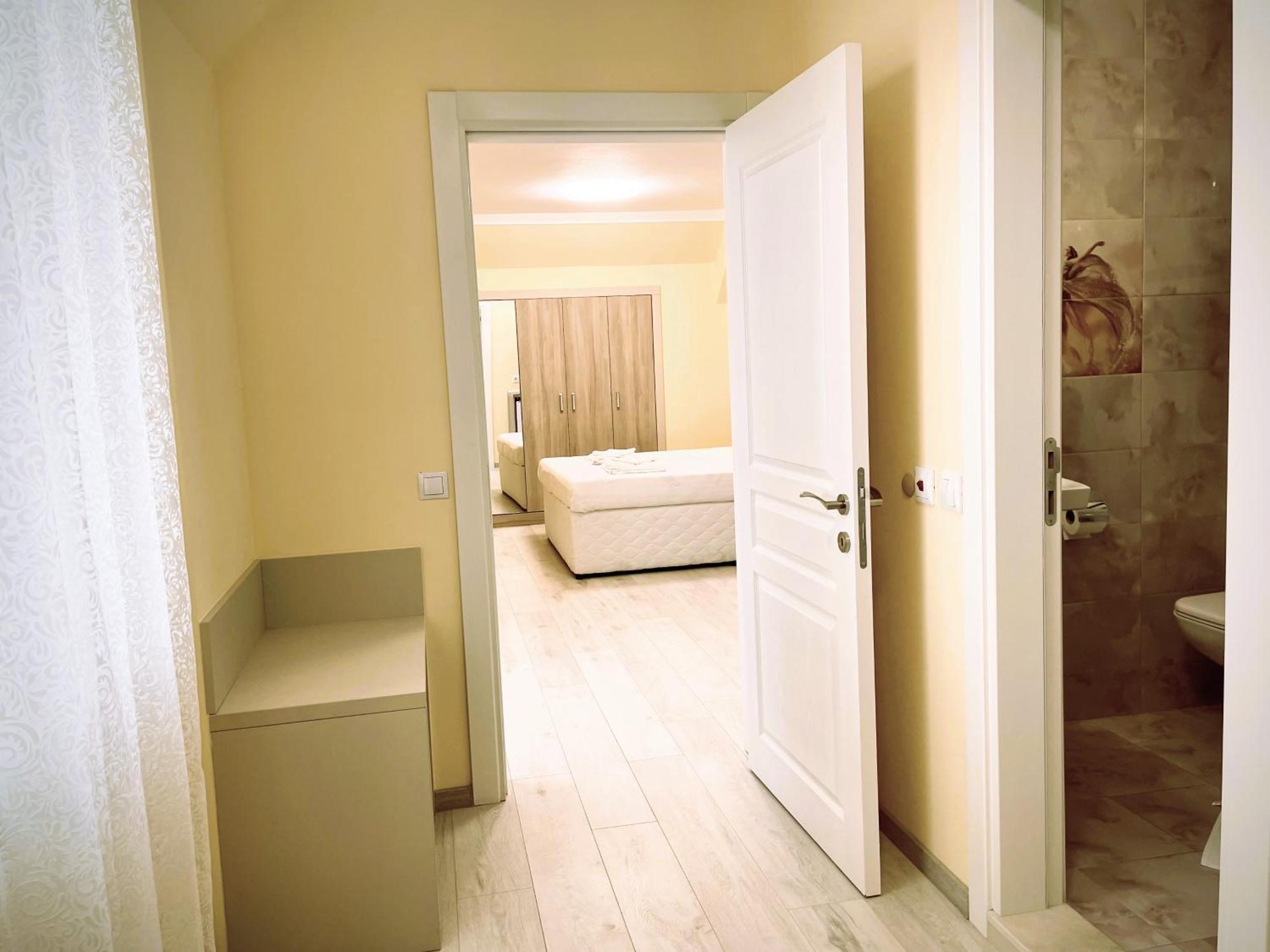 بريمورسكو Sea View Apartment Free Parking المظهر الخارجي الصورة